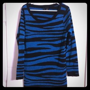 🐞New Directions Tunic Blue Zebra Size M